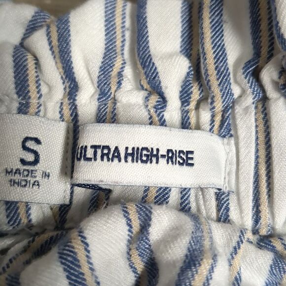 Hollister Pull On Elastic Waist Striped Shorts Women's Size Small - Picture 8 of 10